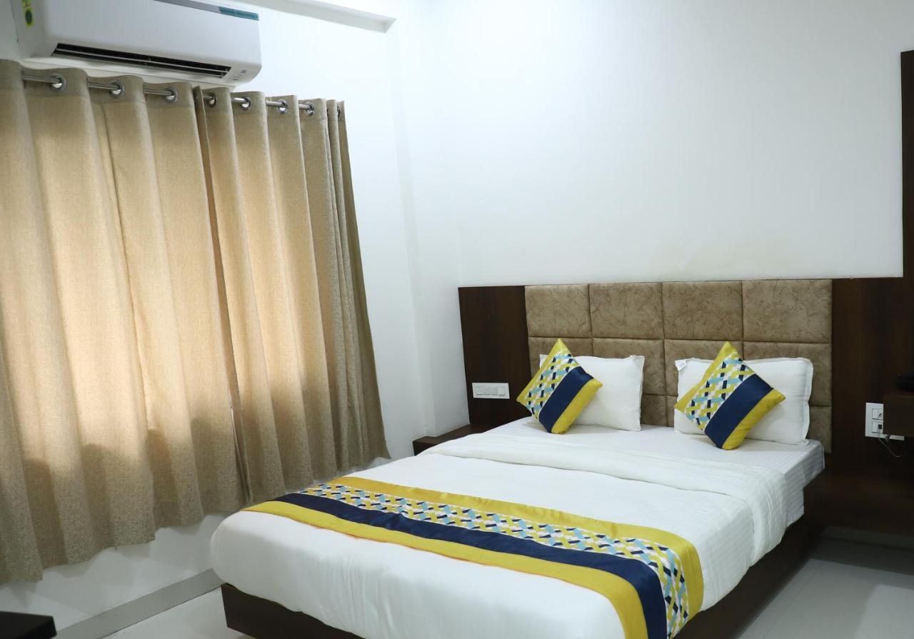 Hotel Singhnature Khandwa Dış mekan fotoğraf