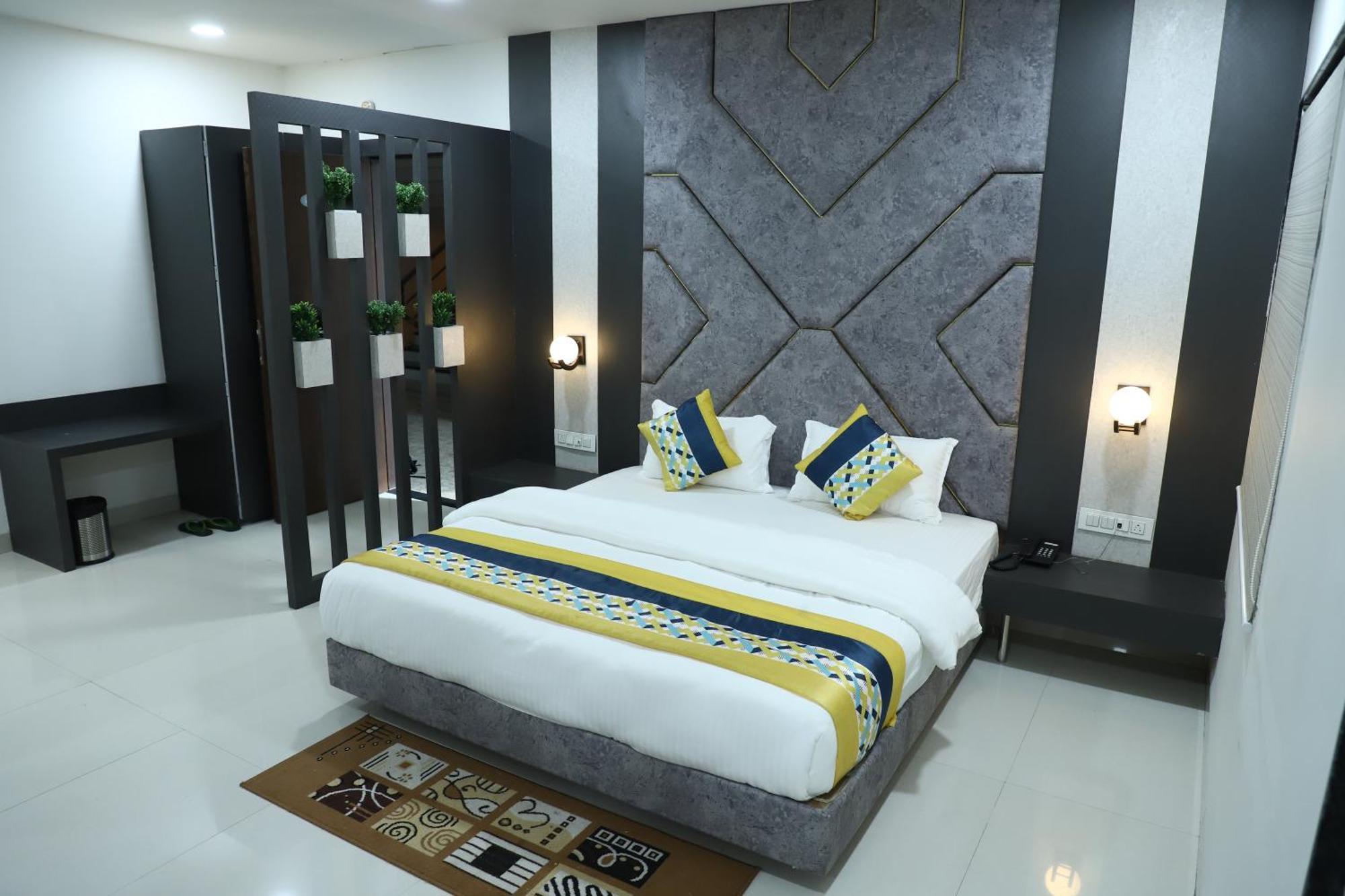 Hotel Singhnature Khandwa Dış mekan fotoğraf