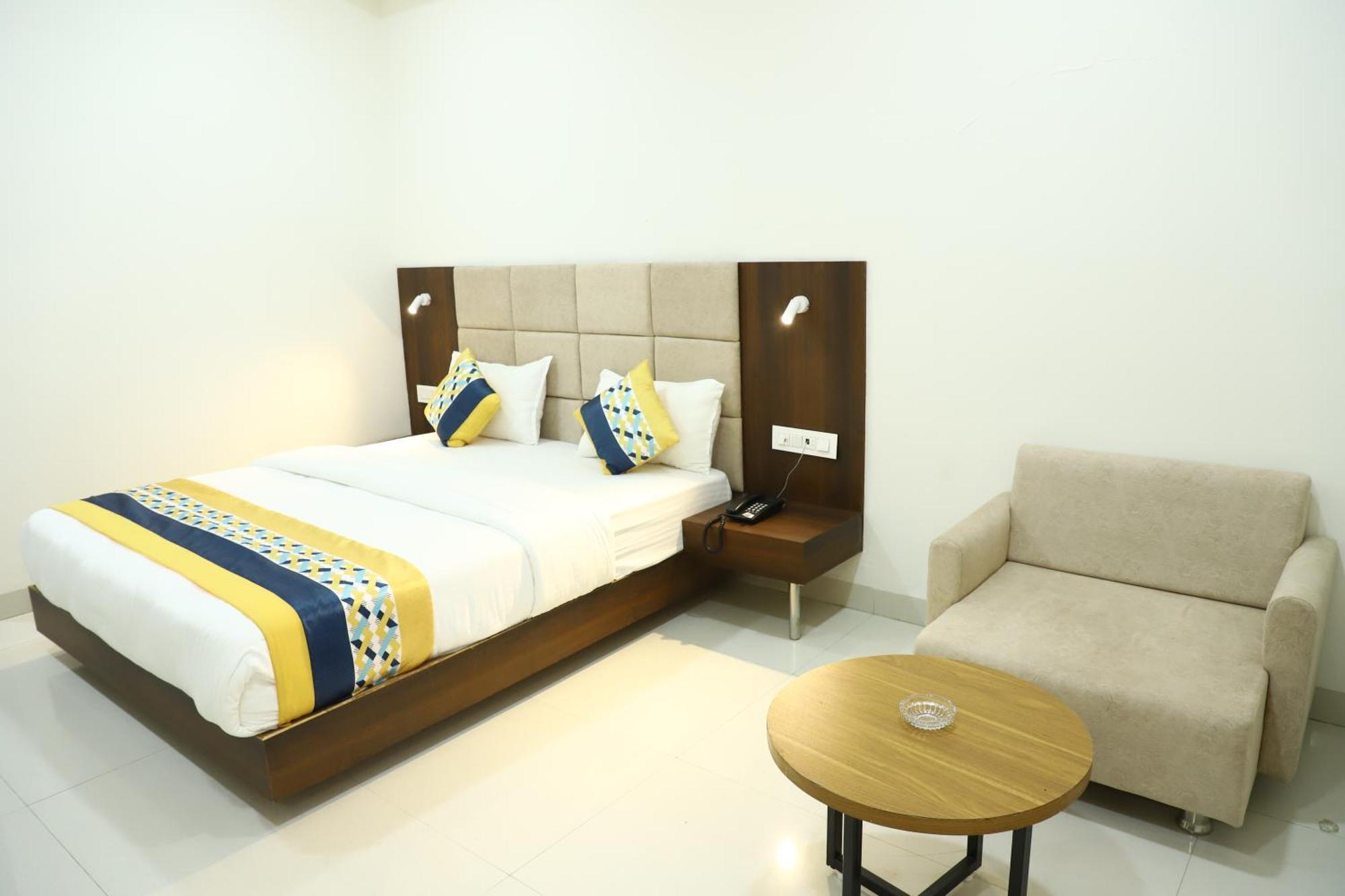 Hotel Singhnature Khandwa Dış mekan fotoğraf